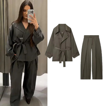 Ensemble 2 Pièces Fluide – Veste Ceinturée & Pantalon Large Élégant