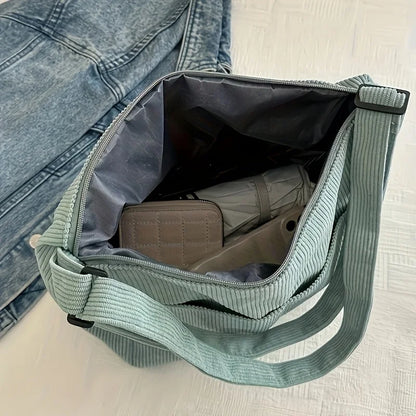 Sac Cabas Femme en Velours Côtelé – Grande Capacité, Fermeture Zip & Patch Chapeau