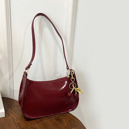 Sac à Main Femme en Cuir PU – Pendentif Cerise, Bandoulière & Style Fashion Quotidien